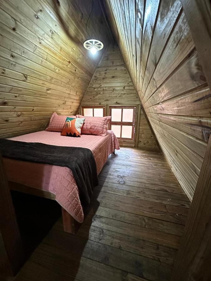 Pousada Pedra Da Mata Chales Na Montanha Munhoz 外观 照片