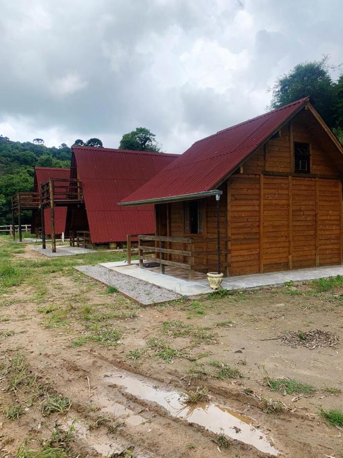 Pousada Pedra Da Mata Chales Na Montanha Munhoz 外观 照片